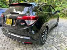 https://riyasewana.com/uploads/honda-vezel-rs-2016-2116413312113.jpg