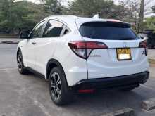 https://riyasewana.com/uploads/honda-vezel-rs-2016-2210595612072.jpg