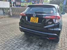https://riyasewana.com/uploads/honda-vezel-rs-2016-2815593312112.jpg