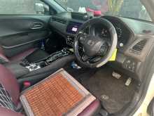 https://riyasewana.com/uploads/honda-vezel-rs-2016-410032112974.jpg