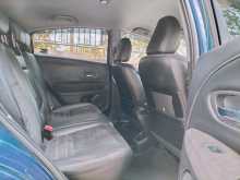 https://riyasewana.com/uploads/honda-vezel-rs-2016-59235512384.jpg