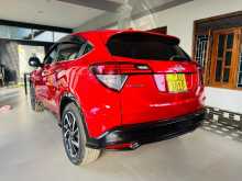 https://riyasewana.com/uploads/honda-vezel-rs-2017-1119313712092.jpg