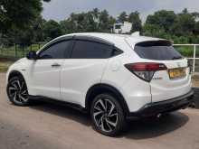 https://riyasewana.com/uploads/honda-vezel-rs-2017-112510012762.jpg