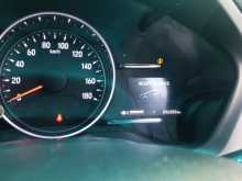 https://riyasewana.com/uploads/honda-vezel-rs-2017-1511160612194.jpg