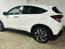 https://riyasewana.com/uploads/honda-vezel-rs-2017-1620522312853.jpg