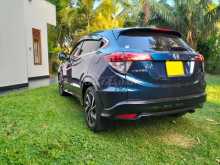 https://riyasewana.com/uploads/honda-vezel-rs-2017-189292312173.jpg