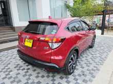 https://riyasewana.com/uploads/honda-vezel-rs-2017-1921294312212.jpg