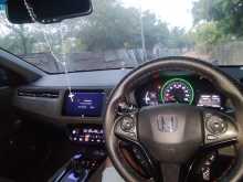 https://riyasewana.com/uploads/honda-vezel-rs-2017-2018443512154.jpg