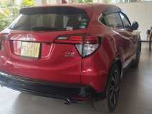 https://riyasewana.com/uploads/honda-vezel-rs-2017-2018443512422.jpg