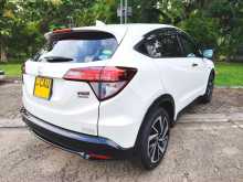 https://riyasewana.com/uploads/honda-vezel-rs-2017-2118500712944.jpg