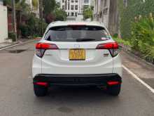 https://riyasewana.com/uploads/honda-vezel-rs-2017-214092712604.jpg