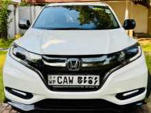 https://riyasewana.com/uploads/honda-vezel-rs-2017-2213532612992.jpg