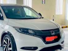 https://riyasewana.com/uploads/honda-vezel-rs-2017-249345212091.jpg