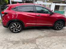 https://riyasewana.com/uploads/honda-vezel-rs-2017-258353512402.jpg