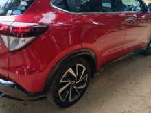 https://riyasewana.com/uploads/honda-vezel-rs-2017-2611514812033.jpg