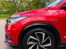 https://riyasewana.com/uploads/honda-vezel-rs-2017-3016013112304.jpg