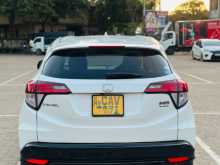https://riyasewana.com/uploads/honda-vezel-rs-2017-615314612464.jpg