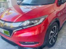 https://riyasewana.com/uploads/honda-vezel-rs-2017-68373212273.jpg