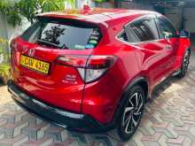 https://riyasewana.com/uploads/honda-vezel-rs-2017-820081312482.jpg