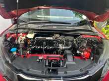 https://riyasewana.com/uploads/honda-vezel-rs-2017-820081312664.jpg