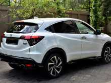 https://riyasewana.com/uploads/honda-vezel-rs-2018-1020304312014.jpg