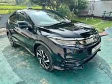 Honda Vezel RS Sensing LED Version 2018 SUV