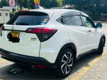 https://riyasewana.com/uploads/honda-vezel-rs-2018-1418384112532.jpg