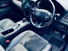 https://riyasewana.com/uploads/honda-vezel-rs-2018-1421023612554.jpg
