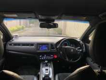 https://riyasewana.com/uploads/honda-vezel-rs-2018-15571712734.jpg