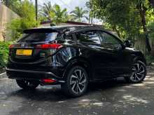 https://riyasewana.com/uploads/honda-vezel-rs-2018-1617211912162.jpg