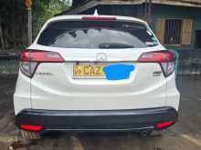 https://riyasewana.com/uploads/honda-vezel-rs-2018-1716031112834.jpg