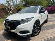 Honda Vezel RS Sensing LED 2018 SUV