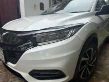 https://riyasewana.com/uploads/honda-vezel-rs-2018-2423511712164.jpg