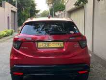 https://riyasewana.com/uploads/honda-vezel-rs-2018-2818064312522.jpg