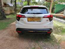 https://riyasewana.com/uploads/honda-vezel-rs-2018-523064012834.jpg