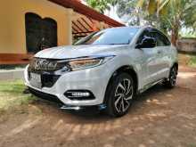 https://riyasewana.com/uploads/honda-vezel-rs-2018-523064012942.jpg