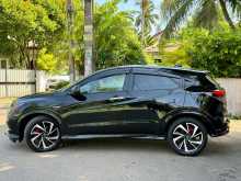 https://riyasewana.com/uploads/honda-vezel-rs-2018-65553812173.jpg