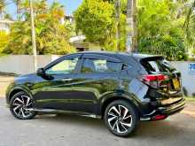 https://riyasewana.com/uploads/honda-vezel-rs-2018-65553812642.jpg
