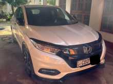 https://riyasewana.com/uploads/honda-vezel-rs-2018-719275612592.jpg