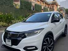 https://riyasewana.com/uploads/honda-vezel-rs-2019-1415304012482.jpg
