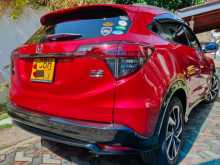 https://riyasewana.com/uploads/honda-vezel-rs-2019-2123350112902.jpg