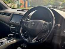 https://riyasewana.com/uploads/honda-vezel-rs-2019-2316220212054.jpg