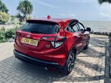 https://riyasewana.com/uploads/honda-vezel-rs-2020271924413.jpg