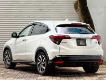 https://riyasewana.com/uploads/honda-vezel-rs-2064616993.jpg