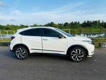 https://riyasewana.com/uploads/honda-vezel-rs-2113365524151.jpg