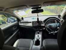 https://riyasewana.com/uploads/honda-vezel-rs-21150564772.jpg