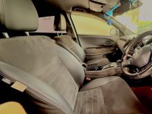 https://riyasewana.com/uploads/honda-vezel-rs-2117114117695.jpg