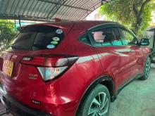 https://riyasewana.com/uploads/honda-vezel-rs-211835266055.jpg