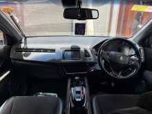 https://riyasewana.com/uploads/honda-vezel-rs-2122416274.jpg
