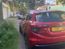 https://riyasewana.com/uploads/honda-vezel-rs-2162742332.jpg